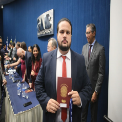 02-12-25 Entrega de Carteiras para estagiários, advogadas e advogados - Fotografo: Fernando Rodrigues